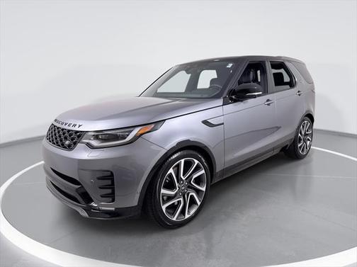 2025 Land Rover Discovery P360 Dynamic SE