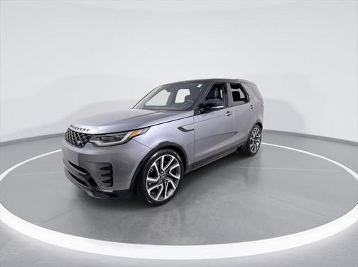 2025 Land Rover Discovery P360 Dynamic SE