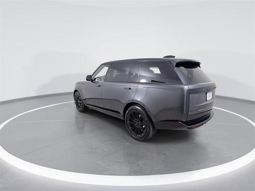 2026 Land Rover Range Rover P400 SE 7 Seat