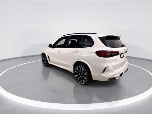 2022 BMW X5 M Base