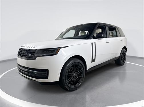 2025 Land Rover Range Rover P400 SE 7 Seat