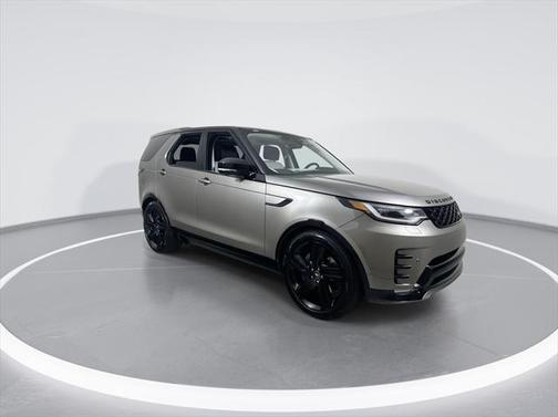 2025 Land Rover Discovery P360 Dynamic SE