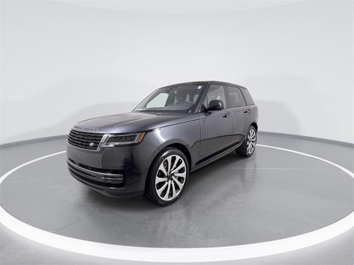 2026 Land Rover Range Rover P530 SE