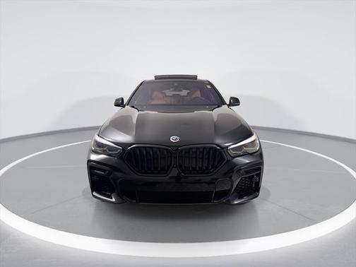 2023 BMW X6 M50i