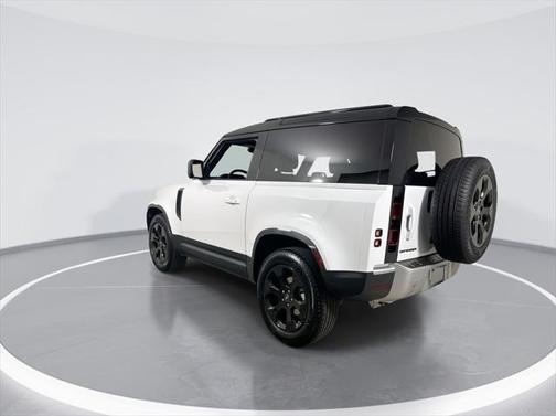 2025 Land Rover Defender 90 P300 S