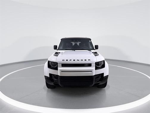 2026 Land Rover Defender P400 X-Dynamic SE