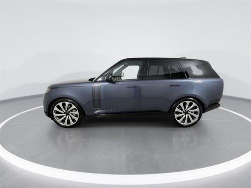 2026 Land Rover Range Rover P530 SE