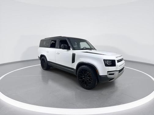 2024 Land Rover Defender 130 P400 S