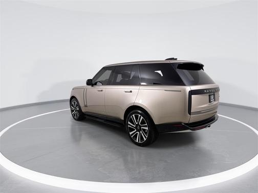 2023 Land Rover Range Rover P530 SE