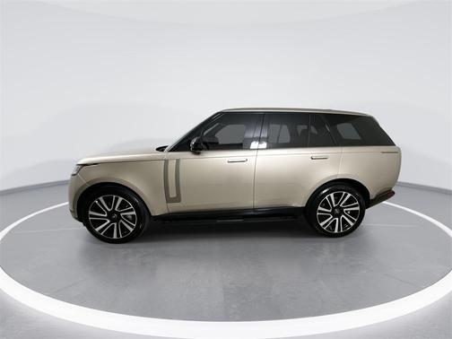 2023 Land Rover Range Rover P530 SE