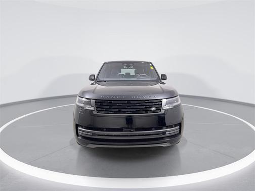 2024 Land Rover Range Rover P400 SE