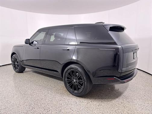 2024 Land Rover Range Rover P400 SE