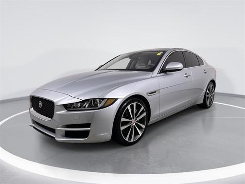 2018 Jaguar XE 25t Prestige