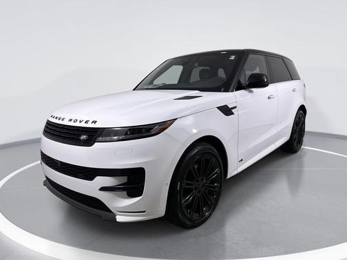 2026 Land Rover Range Rover Sport SE