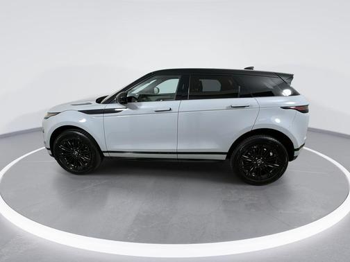 2026 Land Rover Range Rover Evoque Dynamic SE