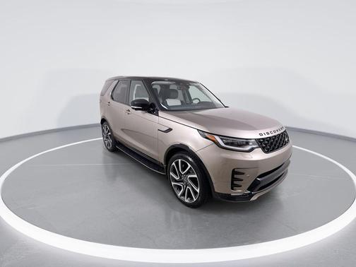 BRONZE 2025 Land Rover Discovery P360 Dynamic SE