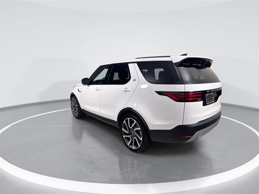 2025 Land Rover Discovery P300 S