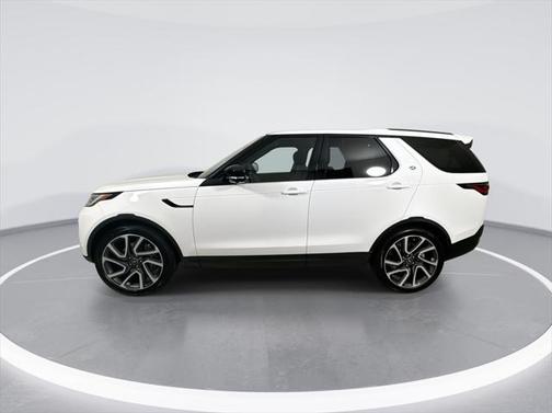 2025 Land Rover Discovery P300 S