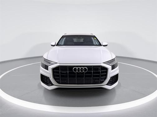 2023 Audi Q8 55 Premium