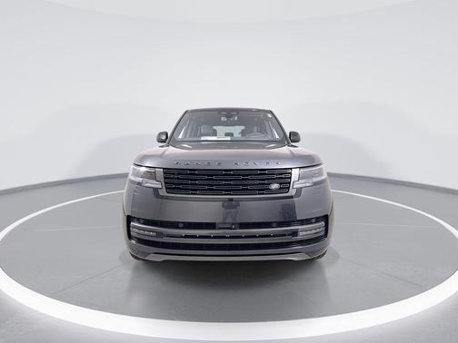 2026 Land Rover Range Rover P400 SE