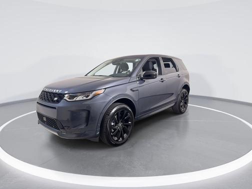 Varesine Blue Metallic 2025 Land Rover Discovery Sport S