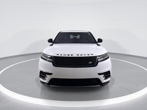 2026 Land Rover Range Rover Velar P250 SE R-Dynamic