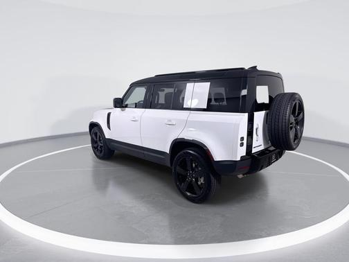 FUJI WHT 2026 Land Rover Defender P300 S