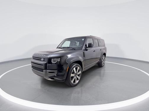 2026 Land Rover Defender V8