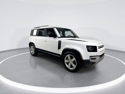 2025 Land Rover Defender 110 P300