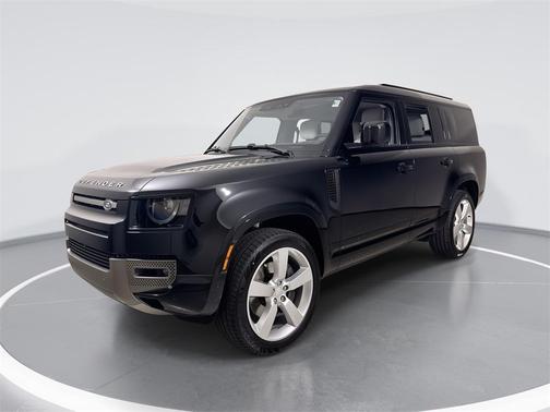 2025 Land Rover Defender 130 P400 X-Dynamic SE