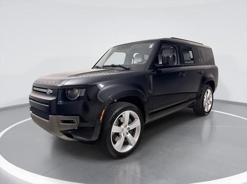 2025 Land Rover Defender 130 P400 X-Dynamic SE