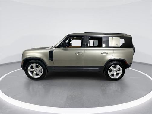 2024 Land Rover Defender 110 P400 S