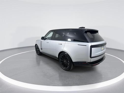 2025 Land Rover Range Rover P530 SE