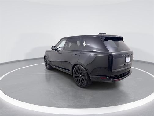 2023 Land Rover Range Rover P400 SE