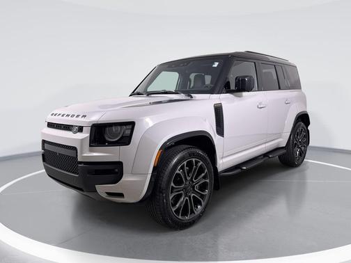 2026 Land Rover Defender 110 V8