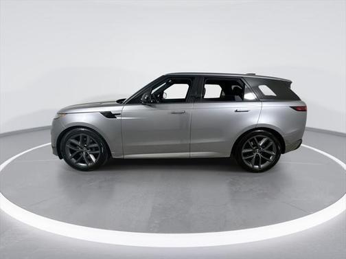 2024 Land Rover Range Rover Sport SE