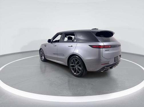 2024 Land Rover Range Rover Sport SE