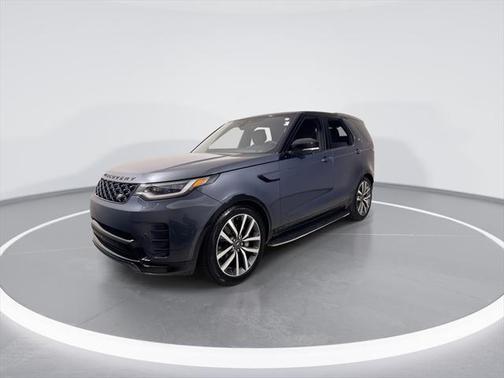 2024 Land Rover Discovery P300 Dynamic SE