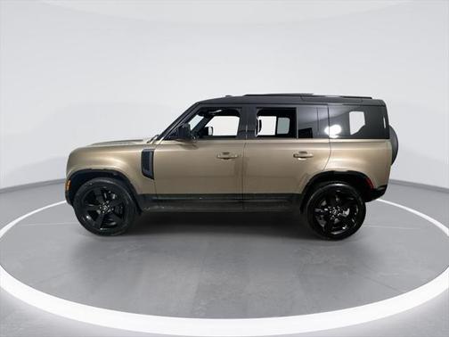 2025 Land Rover Defender 110 P400 X-Dynamic SE