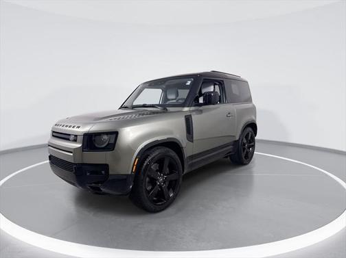 2025 Land Rover Defender 90 P400 X-Dynamic SE