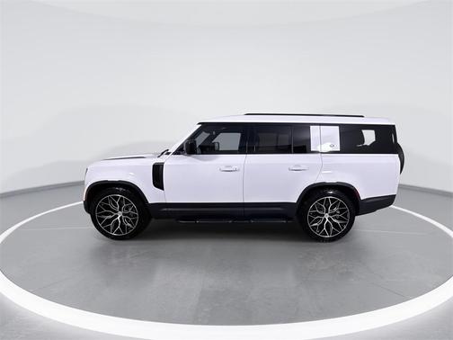 2023 Land Rover Defender 130 SE