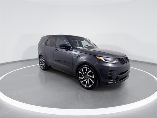 2025 Land Rover Discovery P360 Dynamic SE