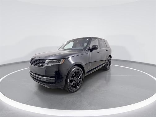 2026 Land Rover Range Rover P530 SE