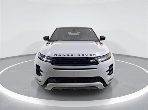 2026 Land Rover Range Rover Evoque Dynamic SE