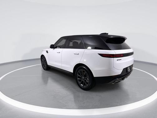 2024 Land Rover Range Rover Sport SE