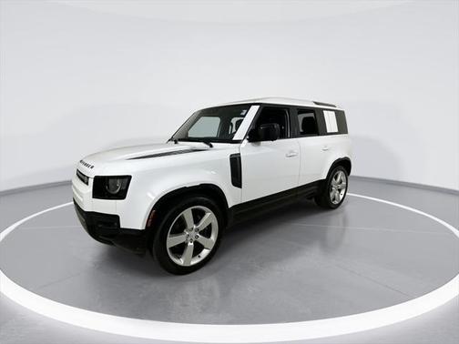 2025 Land Rover Defender X-Dynamic SE