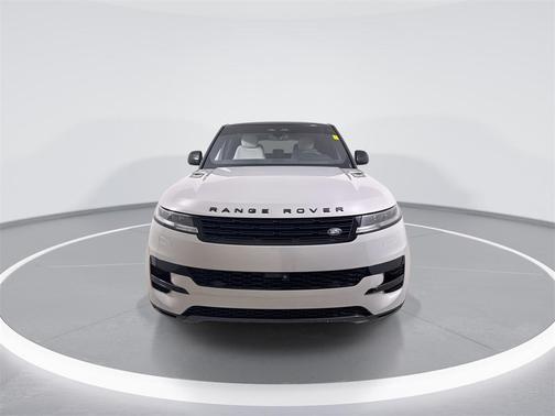 2024 Land Rover Range Rover Sport SE