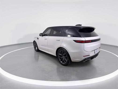2024 Land Rover Range Rover Sport SE