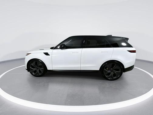 2023 Land Rover Range Rover Sport SE