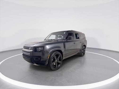 2025 Land Rover Defender V8